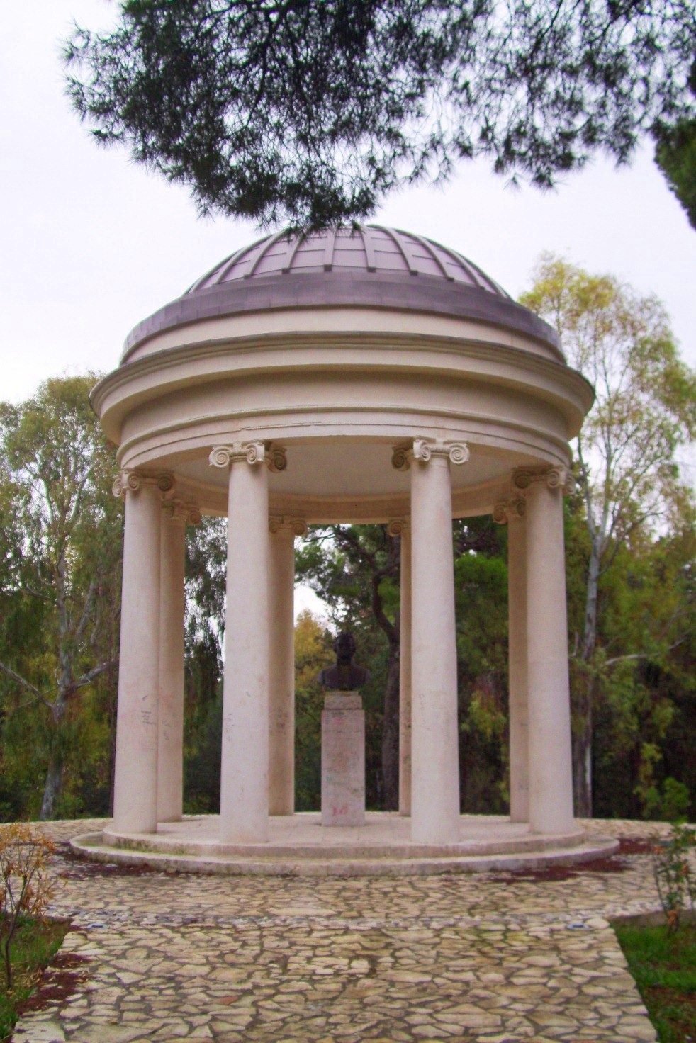 Giuseppe Rosati's monument (4).JPG